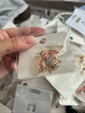 4/$50 Multicolor Crystal Bee Brooch - Mint